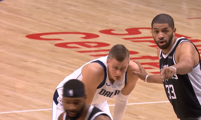  东契奇超神发挥独行侠大胜森林狼